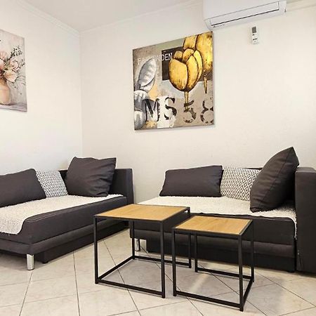 Apartment Vlado ヴルサル エクステリア 写真