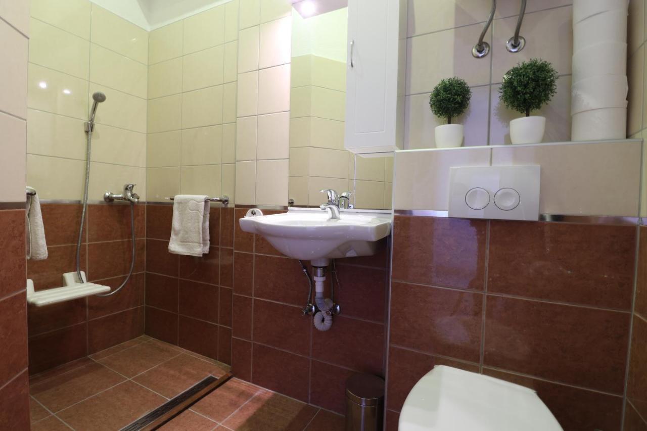 Apartment Vlado ヴルサル エクステリア 写真
