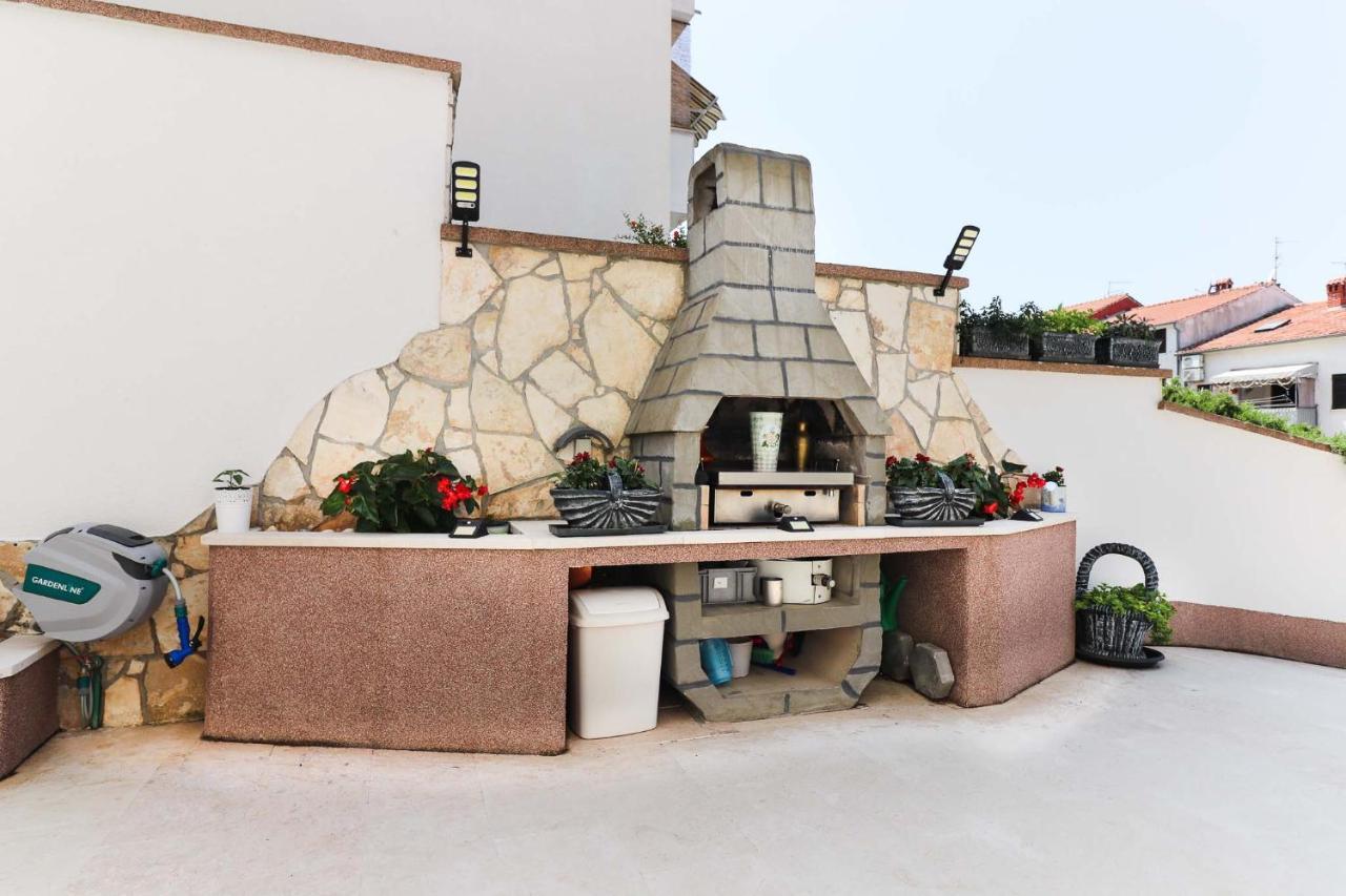Apartment Vlado ヴルサル エクステリア 写真